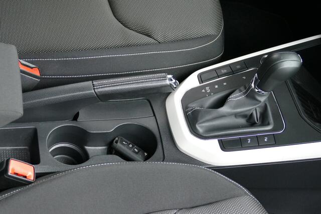 Seat Arona 1.0 TSI Xcellence Business Intense. Bi-Tone. Navi, Camera, Clima, Haak 1100kg