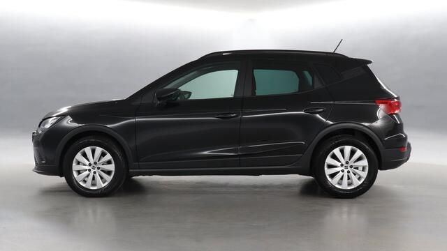 Seat Arona 1.0 TSI 95pk Style Business Connect / Navigatie via App Connect / Stoelverwarming / Parkeersensoren