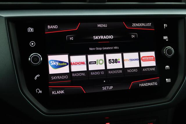 Seat Arona 1.0 TSI Xcellence Business Intense | Parkeercamera | Climate Control | Navigatie | Stoelverwarming