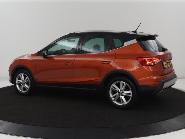 Seat Arona 1.5 TSI EVO FR Intens | Stoelverwarming | Leder/Alcantara | Full LED | Adaptive cruise | Camera | Dodehoek detectie | Carplay | Navigatie | Climate control | Park Assist | Keyless
