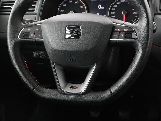 Seat Arona 1.5 TSI EVO FR Intens | Stoelverwarming | Leder/Alcantara | Full LED | Adaptive cruise | Camera | Dodehoek detectie | Carplay | Navigatie | Climate control | Park Assist | Keyless