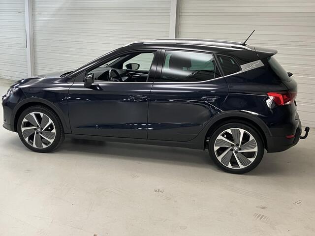 Seat Arona 1.0 TSI FR Business Intense / Automaat / NL auto / Trekhaak.