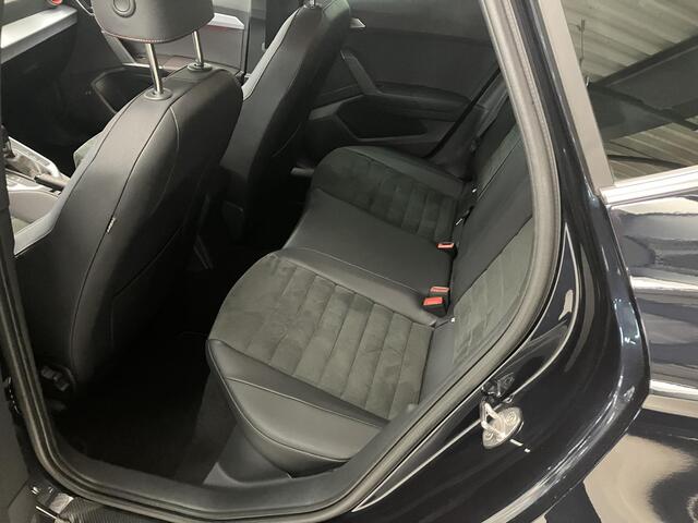 Seat Arona 1.0 TSI FR Business Intense / Automaat / NL auto / Trekhaak.