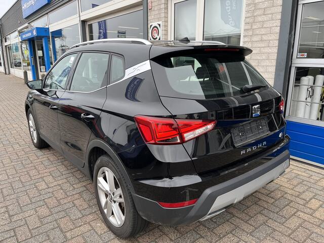 Seat Arona 1.0 TSI FR / AUTOMAAT/ TREKHAAK/ DCC/ PARKEERSENSOREN + CAMERA/ STOELVERWARMING/ DODEHOEK/ BEATS AUDIO/ ACC/ FULL LINK/ NAVI/ DAB/ CLIMA/ 17'' LMV