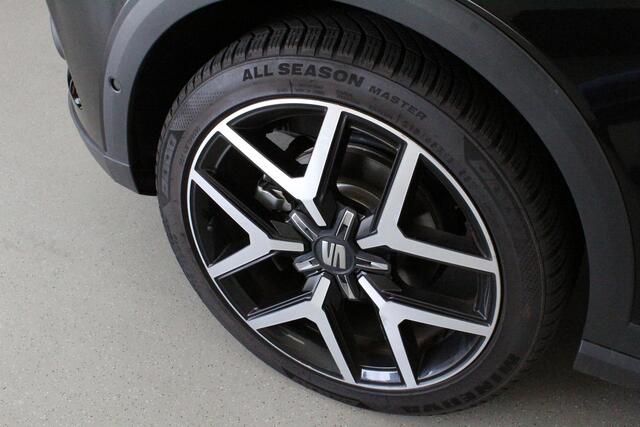 Seat Arona 1.0 TSI FR Business Intense | STOEL-VERW | CAMERA | DAB-RADIO | ACC | NAVI | KEYLESS | CARPLAY | LED |