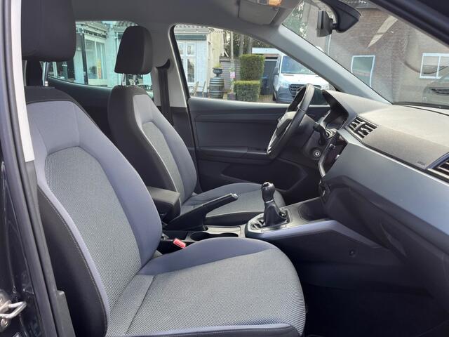 Seat Arona 1.0 TSI STYLE / NAVI / CARPLAY / CRUISE CTR. / DAB / PDC / AIRCO-ECC