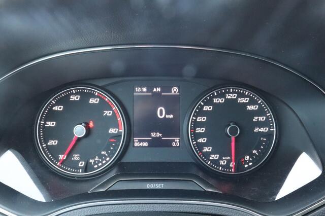 Seat Arona 1.0 TSI Style Business Intense Adapt. Cruise | Carplay | Trekhaa