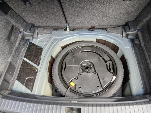 Seat Arona 1.5 TSI (150pk) FR Business Intense + Beats audio + 18 inch.+ Trekhaak etc.etc.