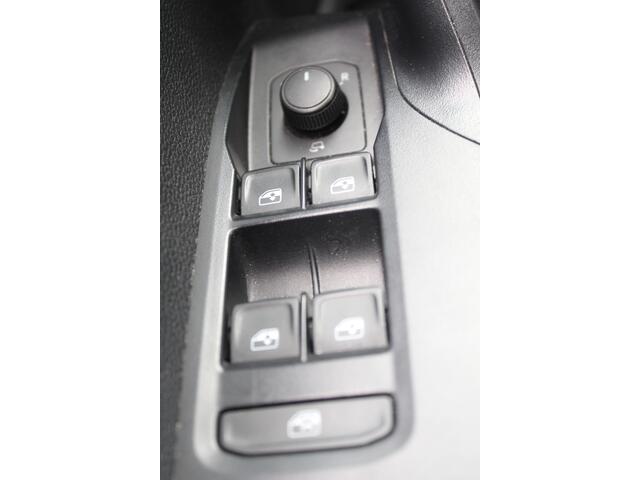 Seat Arona 1.0 TSI FR Business Connect Stoelverwarming l Achteruitrij camera l PDC l Applecarplay/ Android auto