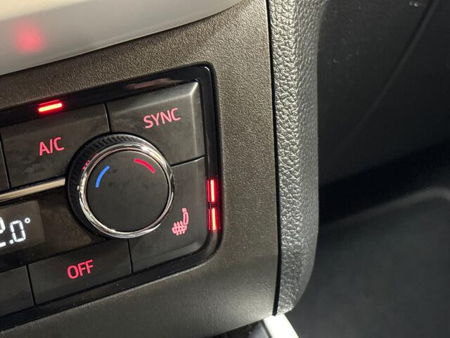 Seat Arona 1.0 TSI Xcellence Intense Automaat (APPLE CARPLAY, GROOT NAVI, CLIMATE, STOELVERWARMING, SPORTSTOELEN, KEYLESS, GETINT GLAS, CAMERA, NIEUWE APK, NIEUWSTAAT)