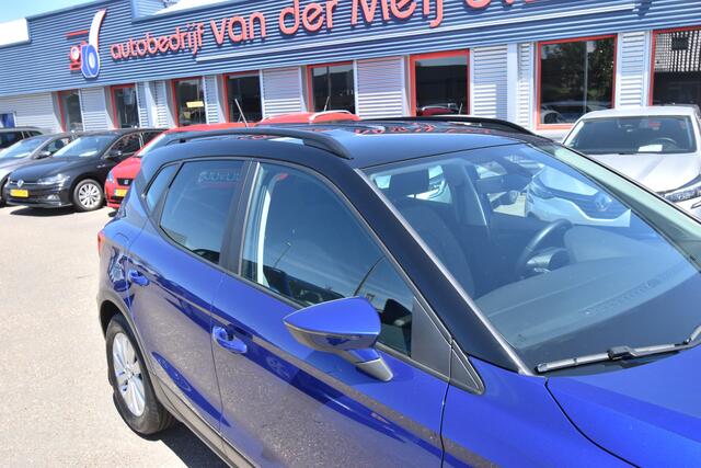 Seat Arona 1.0 TSI Style Business Intense , CLIMATR , CR CONTR , A UITRIJ CAM , PDC V+A , NAVI , LMV16 ,