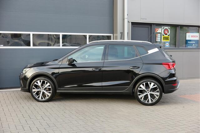 Seat Arona 1.0 TSI 70KW 95PK Xperience Connect,Led Matrix , Virtual cockpit, Keyless, Adaptive cruise, PDC, 18" LMV , Navi,App / smartlink , Bleutooth , DAB+ etc. Dealer onderhouden .