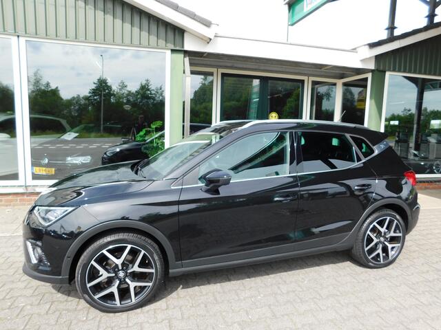Seat Arona 1.0TSI 116PK DSG FR!! All-in Prijs! Trekhaak!