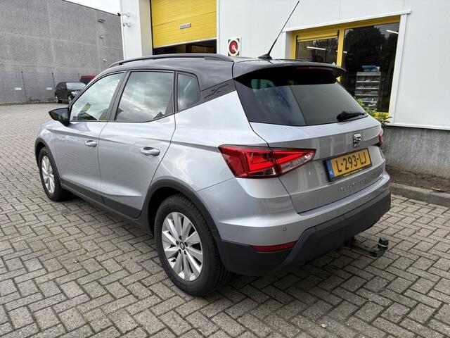 Seat Arona 1.0 TSI Style Intense Plus Trekhaak Navi