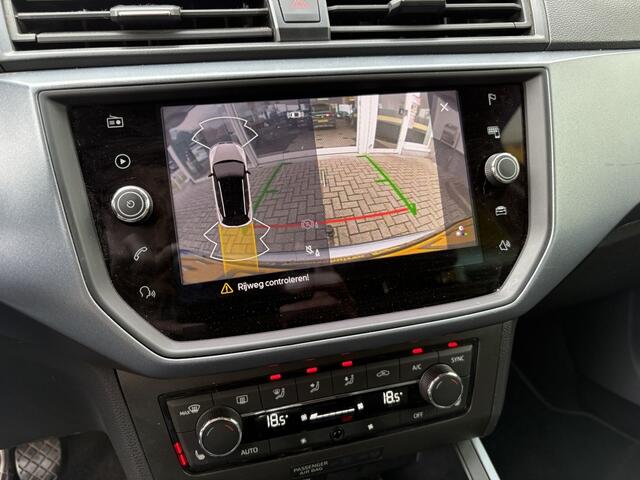 Seat Arona 1.0 TSI Style Intense Plus Trekhaak Navi