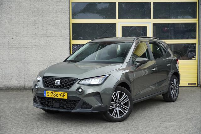 Seat Arona 1.0 TSI Style BJ2023 Lmv 17" | Led | Pdc | App-Connect | Climate control | Cruise control | Getint glas