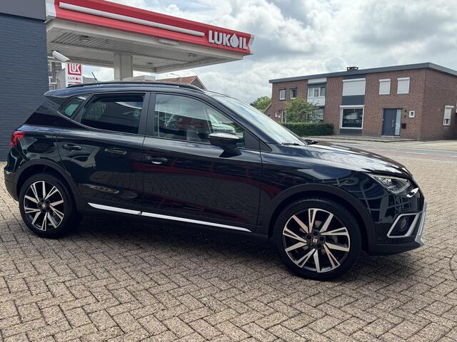 Seat Arona 1.0 TSI Style Business Intense *TREKHAAK/CAMERA/CRUISE*