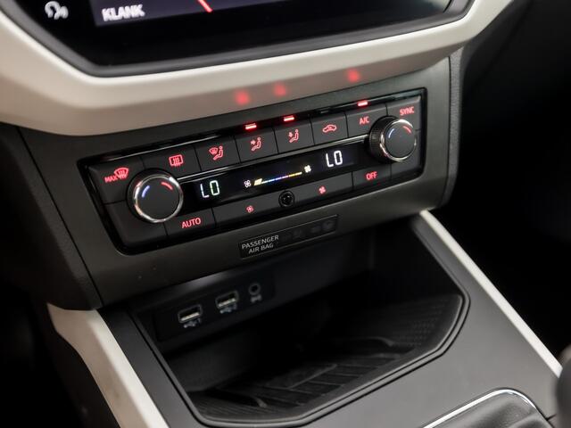 Seat Arona 1.0 TSI Xcellence Intense (APPLE CARPLAY, GROOT NAVI, CAMERA, KEYLESS, SPORTSTOELEN, GETINT GLAS, LED KOPLAMPEN, ADAPTIVE CRUISE, NIEUWSTAAT)