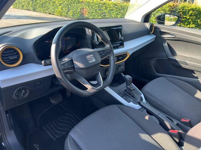 Seat Arona 1.0 EcoTSI Style Business Connect | Airco | Cruise Control | Android Auto/Apple Carplay | Parkeer Sensoren