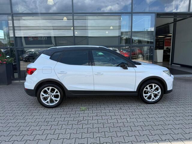 Seat Arona 1.0 TSI FR Business Connect *Trekhaak & ACC*