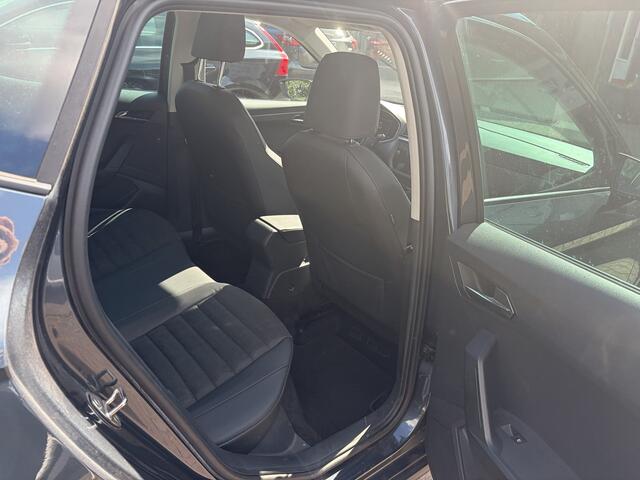 Seat Arona 1.0 TSI Style Business Intense Plus ADD CRUISE CLIMA KEYLESS CARPLAY NAVI