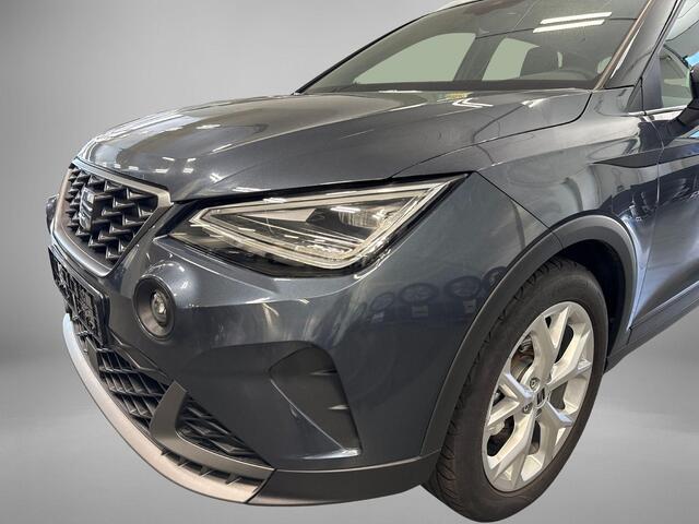 Seat Arona 1.0 EcoTSI 115pk DSG FR Business Connect · Apple/Android Car Play · Cruise Control · Clima · Elek. Inklapbare Spiegels · Garantie t/m 28-03-2027