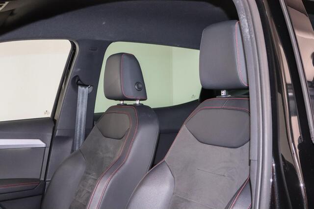 Seat Arona 1.0 TSI FR Limited Edition Apple CarPlay/Android Auto, Cruise Control, Navigatie