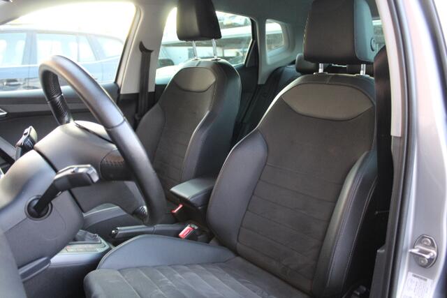 Seat Arona 1.0 TSI FR Business Intense Automaat Adapt. Cruise, Climate, Apple carplay, PDC