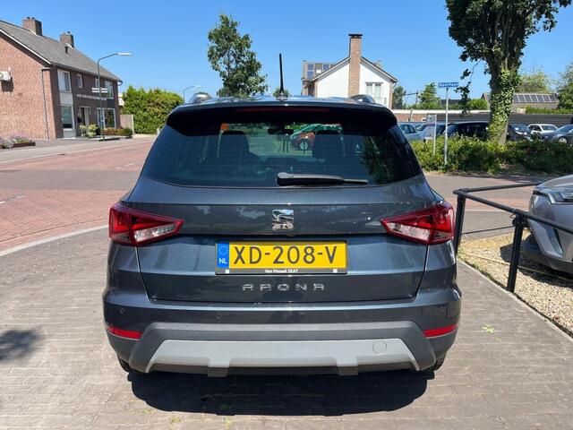 Seat Arona 1.0 TSI Xcellence Business Intense / DIGI COCKPIT / CARPLAY / CAMERA / NAVI / ADAP. CRUISE / AIRCO-ECC