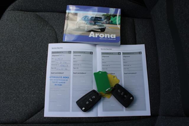 Seat Arona 1.0 TSI 95pk Xperience ECC/Cruise/Navi/PDC/Stoelverw/CarPlay/Android/DAB