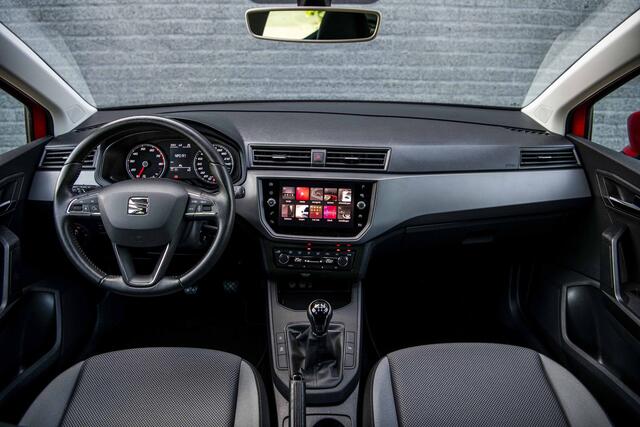 Seat IBIZA 1.0 TSi 95 pk Style Business Intense | Camera | Navigatie | Parkeersensoren