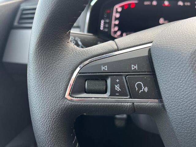 Seat IBIZA 1.0 TSI Style Business Intense / FULL LED / KEYLESS / 16'' LMV / BEATS AUDIO /