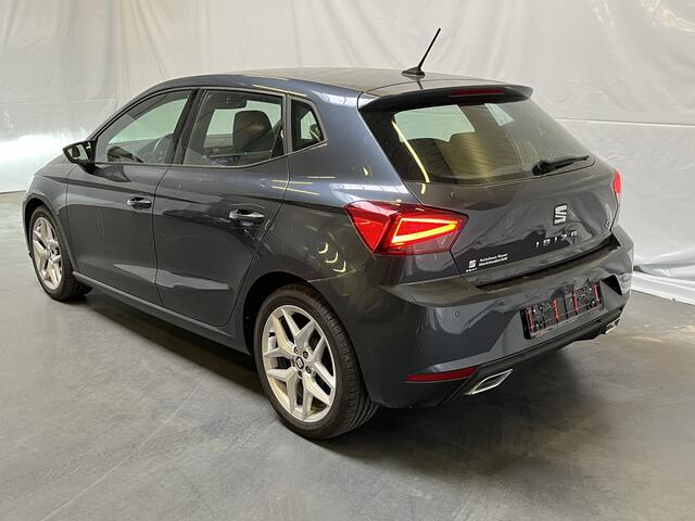 Seat IBIZA 1.0 EcoTSI FR / ALCANTARA/ KEYLESS/ BEATS/ ADAPT. CRUISE/ FULL LINK/ RIJ-MODI/ NAVI/ PARK. SENSOREN + CAMERA/ CLIMA/ STOEL VERWARM./ DAB/ DIGITAL DASH/ 17" LMV