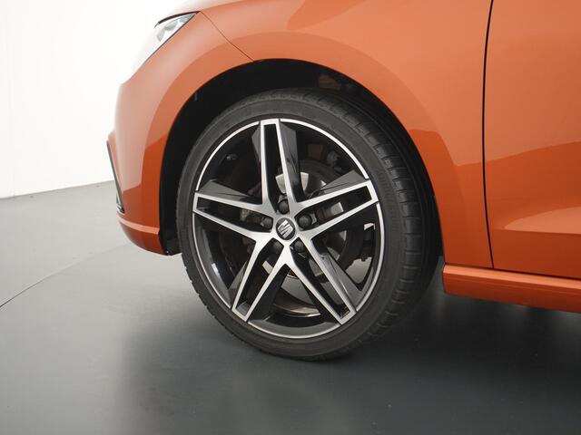 Seat IBIZA 1.0TGI 90PK CNG Bi-Fuel Aardgas FR Apple Carplay Android Auto Navi Ecc Cruise Control Draadloze telefoonlader DAB+ Full-link Lmv 18" Led App Connect Licht-/regensensor Benzine Aardgas CNG Bi-Fuel