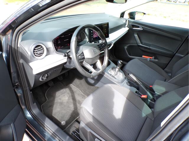Seat IBIZA 1.0 EcoTSI Style Business Intense NL AUTO ORG KM NAP NIEUWSTAAT VIRTUAL COCKPIT