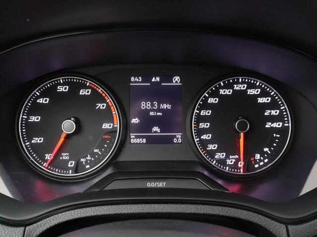 Seat IBIZA 1.0 TSI Flex | 95 PK | Achteruitrijcamera | Navigatiesysteem | Parkeersensoren |