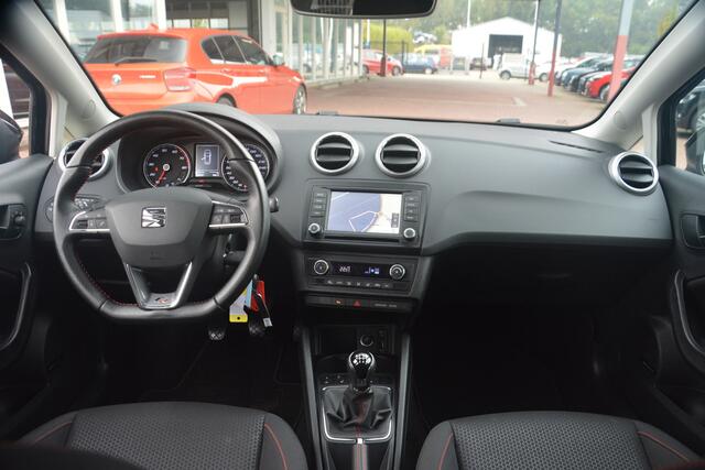 Seat IBIZA 1.0 EcoTSI FR Connect | Navigatie | Stoelverwarming | Seat sound | Xenon | DAB+ | Clima |