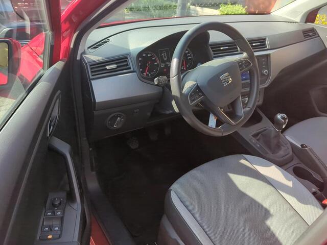 Seat IBIZA 1.0 TSi Style | Climate Controle | 15 Inch | CarPlay | Cruise Controle | Parkeersensoren | 60.042 Km!!