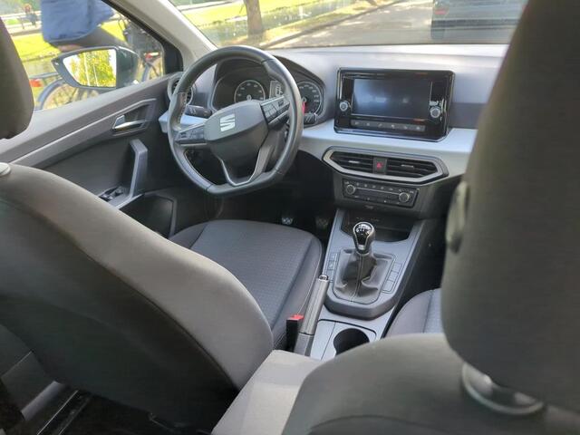 Seat IBIZA 1.0 EcoTSI Style Online /Led Koplampen / 16 Inch / PDC / Apple Carplay