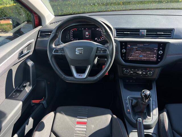 Seat IBIZA 1.0 TSI FR Business Intense / CAMER/ PARK. SENSOREN/ LED/ VIRTUAL COCKPIT/ GETINT GLAS/ NAVI/ CLIMA/ 17" LMV