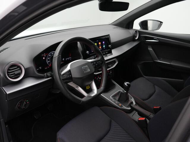 Seat IBIZA 1.0 EcoTSI 115 pk FR Anniversary | Panoramadak | Parkeersensoren voor/achter | Virtual Cockpit | Carplay | Climatronic