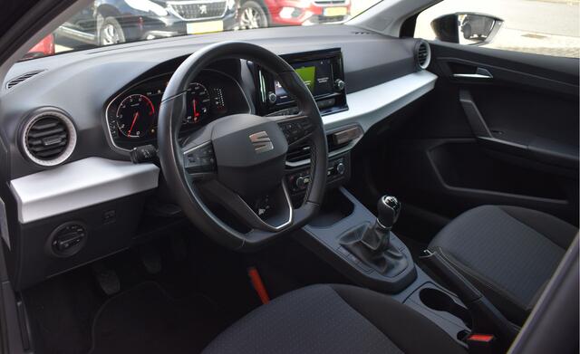 Seat IBIZA 1.0 EcoTSI Style Business Connect Parkeersensoren / Apple- android Carplay /