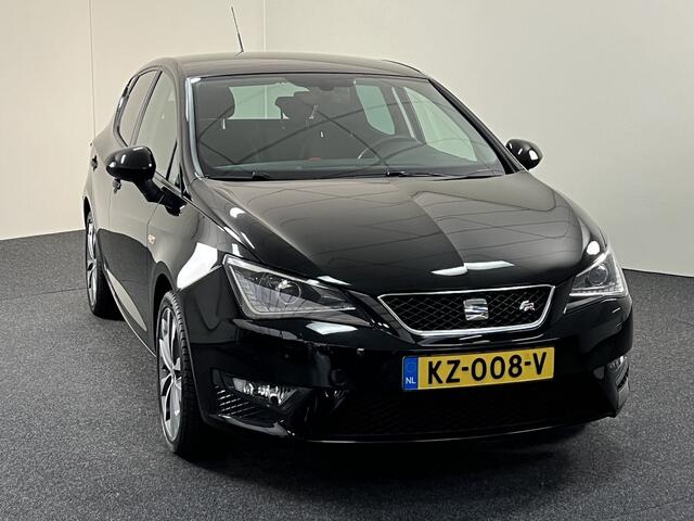 Seat IBIZA 1.4 EcoTSI FR Connect 150 PK Nieuwe distr.riem en waterpomp Af. Trekhaak / Airco / Camera / PDC / Stoelverw.