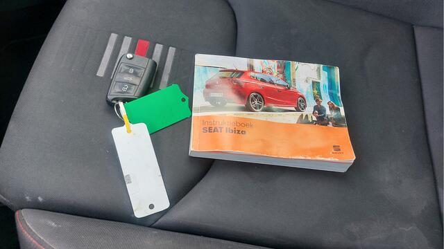 Seat IBIZA 1.0 TSI FR Business Intense CLIMA/NAVI/PANO BJ 2018