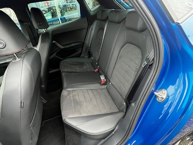 Seat IBIZA 1.0 EcoTSI FR Business Intense / 18'' LMV / FULL LED / STOELVERW. /