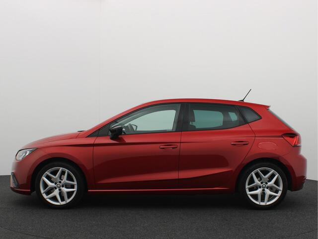 Seat IBIZA 1.0 TSI 116PK FR Business Intense BEATS AUDIO / CAMERA / CARPLAY / NAVI / CLIMA / PDC / BLUETOOTH / ACC / NL-AUTO