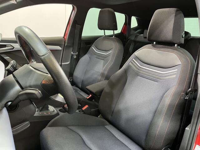 Seat IBIZA 1.0 TSI FR Black Edition / 110 PK/ PANO/ RIJ-MODI/ PARK. SENSOREN + CAMERA / STOELVERWARM./ FULL LINK/ CLIMA/ NAVI/ DAB/ 17'' LMV