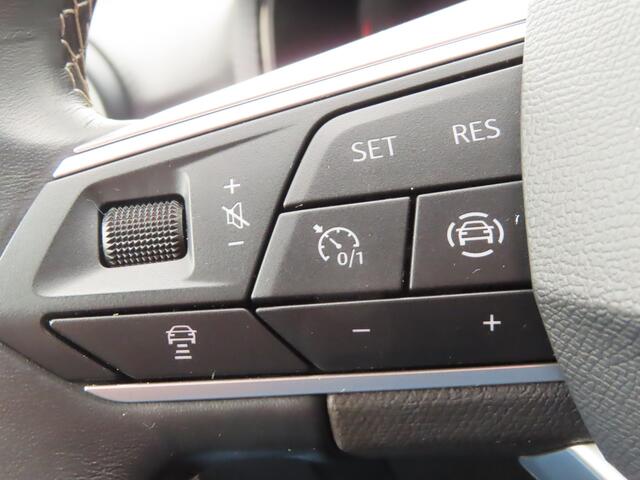 Seat IBIZA 1.0 EcoTSI Style Business Connect | full led | camera | automatische airco | parkeersensoren voor + achter