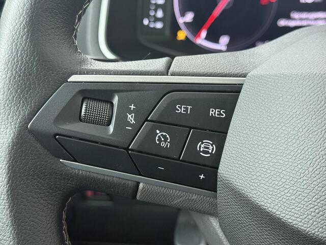 Seat IBIZA 1.0 EcoTSI Style Business Connect | 95 PK | Cruise control | Voorstoelen verwarmd | Apple Carplay/Android Auto |