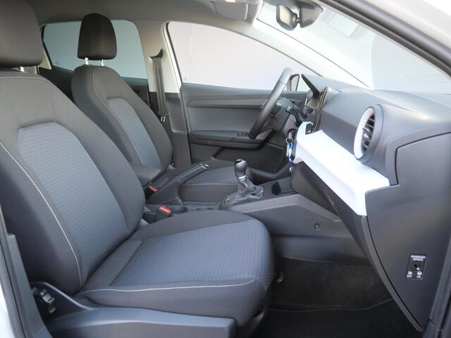 Seat IBIZA 1.0 STYLE | CRUISE | CLIMA | CARPLAY | LED | ALL-SEASON | FABRIEKSGARANTIE!!